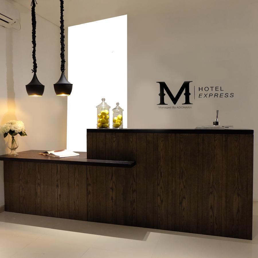 M Hotel Express Sorong Exterior photo